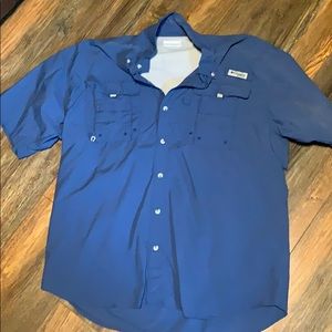 Men’s Columbia’s button up